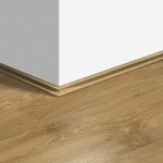 Listwa przypodłogowa scotia Quick Step QSSCOT03176 Dąb naturalny Louisiana