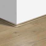 Listwa przypodłogowa scotia Quick Step QSSCOT01856 Dąb spokojny