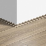 Listwa przypodłogowa scotia Quick Step QSSCOT01655 Dąb Havana naturalny