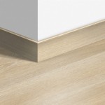 Listwa przypodłogowa parkietowa Quick Step QSPSKR03574 Dąb Estate beżowy